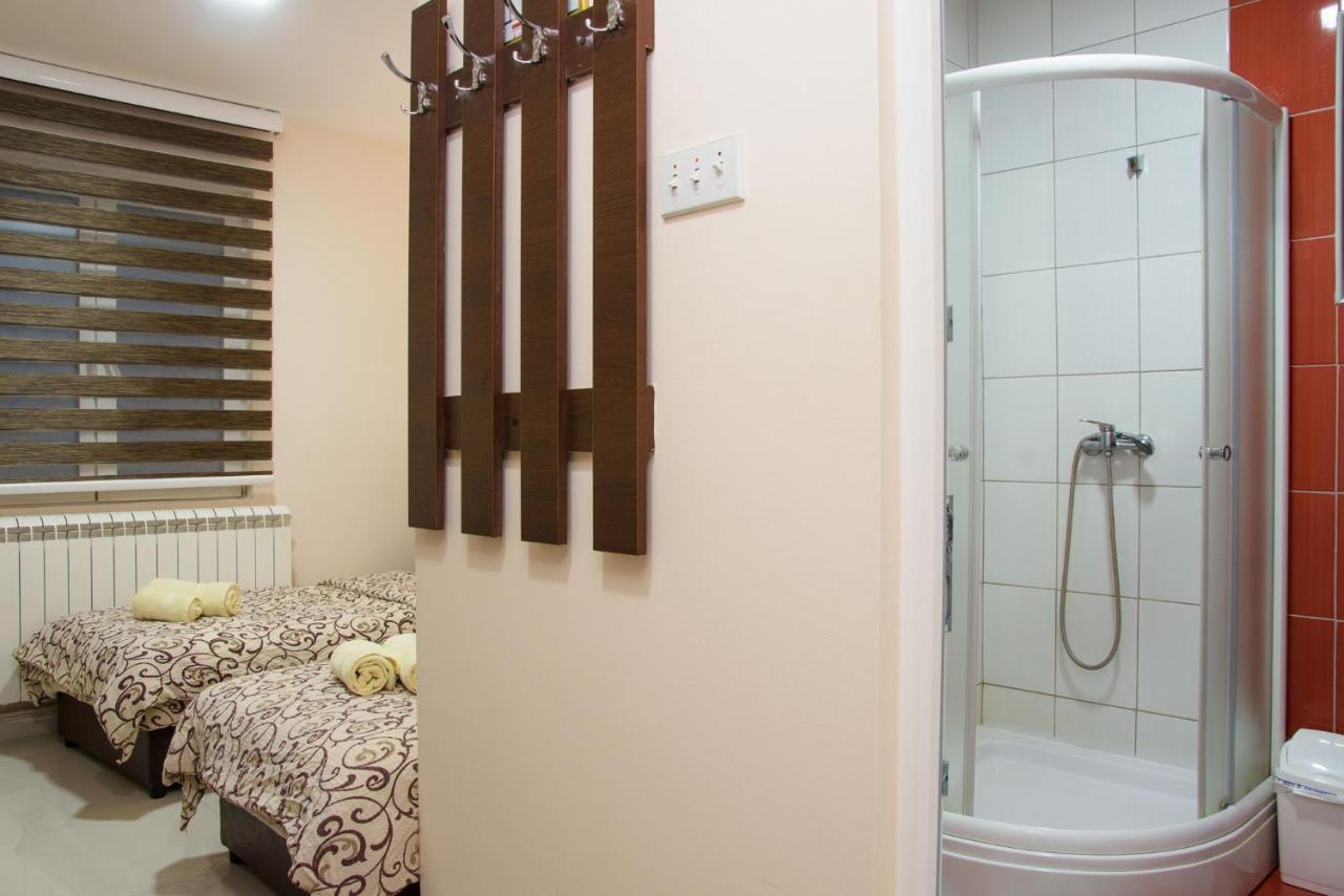 Guest House Centar Lux Becicherecul Mare Exterior foto